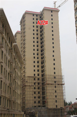 澴河盛都7月進(jìn)度:A5#樓腳手架已拆